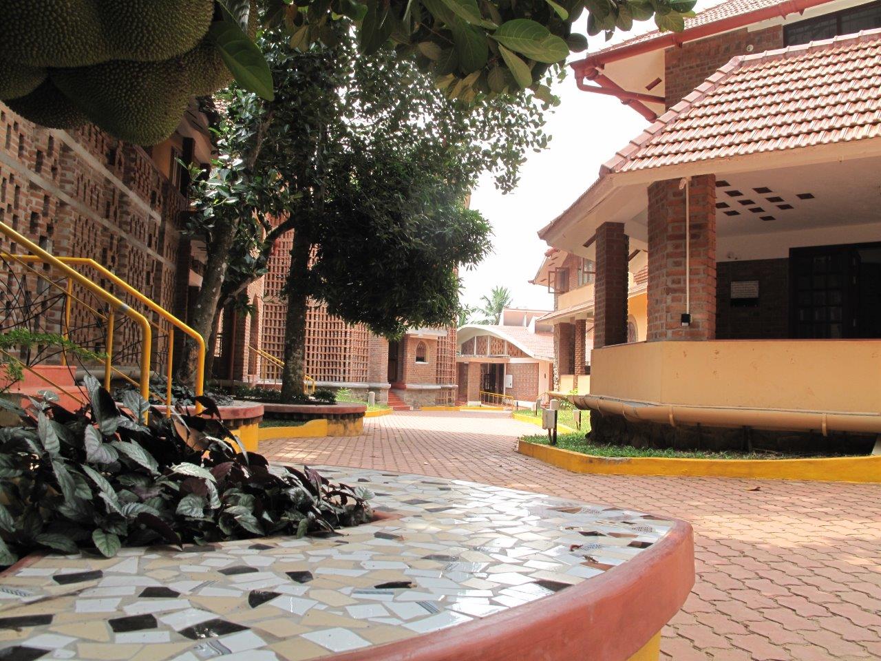 CAMPUS ENTRANCE ROAD